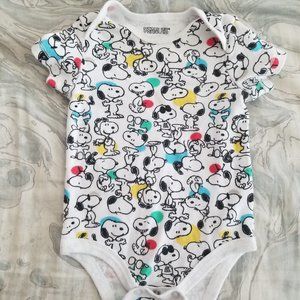Peanut Infant Onesie (6-9months)
